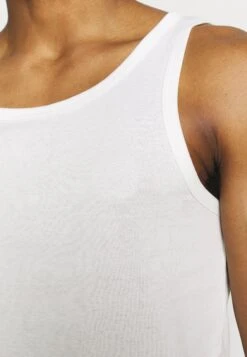 Pier One 3 Pack - Camiseta Interior - White -Pier One 0b456dc968784ce6b1e3c2c6a68a1299