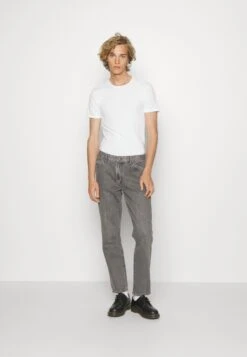 Pier One Mid Raise Straight Fit - Vaqueros Boyfriend - Grey Denim 8 Pier One Mid Raise Straight Fit - Vaqueros Boyfriend - Grey Denim -Pier One 165db44cf276416482877fa5167a851e