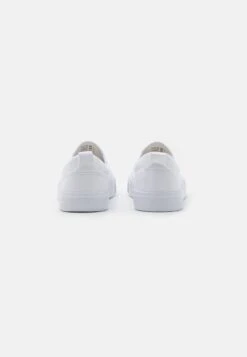 Pier One Unisex - Zapatillas - White 10 Pier One Unisex - Zapatillas - White -Pier One 191f01ab84474fccb0e4b333b7cd7402