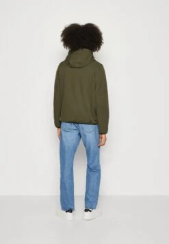 Pier One Impermeable - Olive -Pier One 201a940e9ad84ffa9c0c24c0039d760e