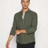 Pier One Camisa - Olive 1 Pier One Camisa - Olive -Pier One 25b946bfae98428c919de6adefa5c394