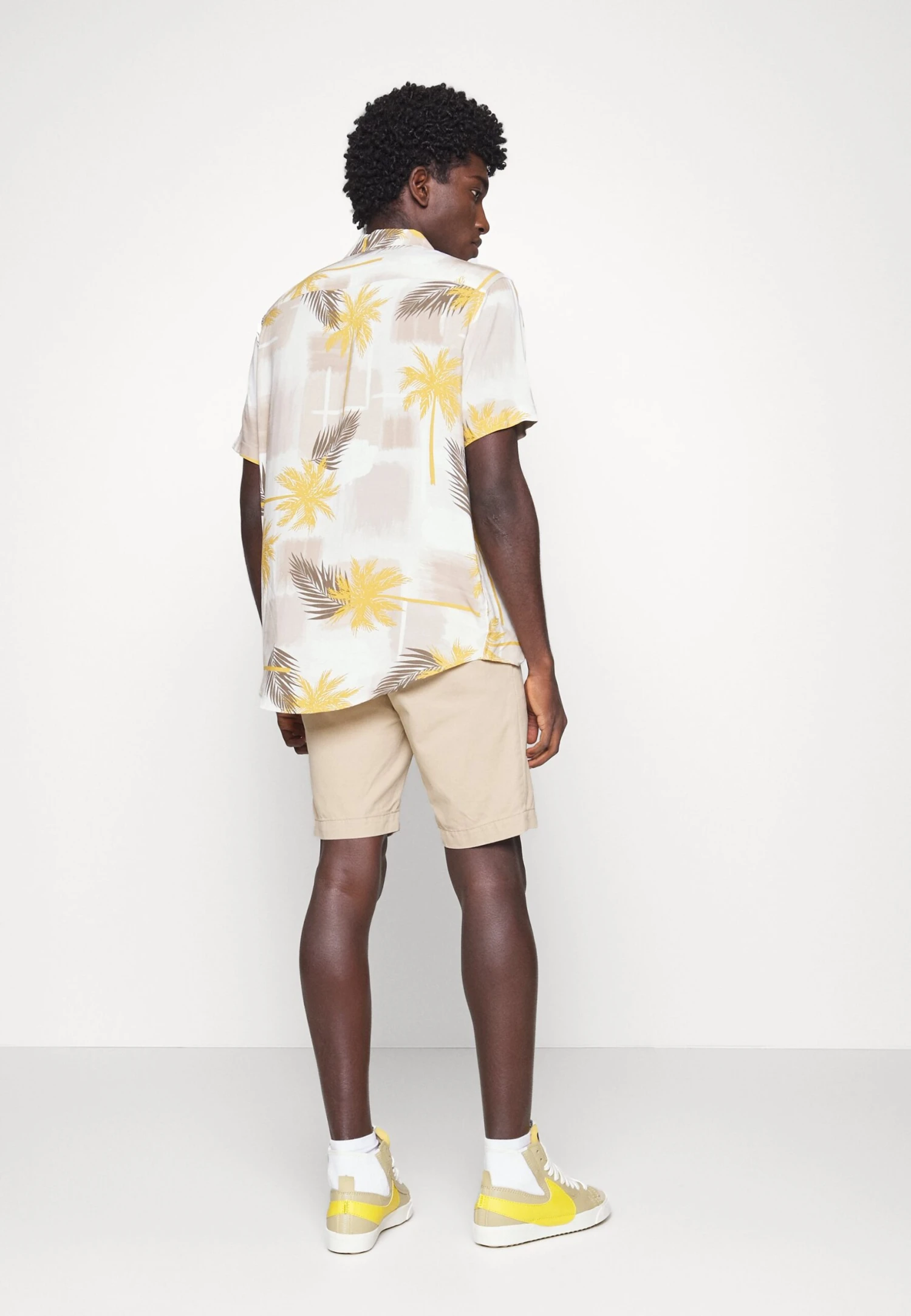 Pier One 2 Pack - Shorts -Dark Blue/Tan 8 Pier One 2 Pack - Shorts -Dark Blue/Tan - Imagen 6