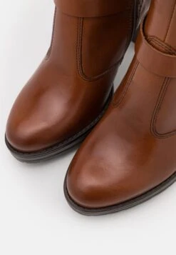 Pier One Leather- Botas De Tacón - Cognac 13 Pier One Leather- Botas De Tacón - Cognac -Pier One 300d754868594382a5e52d95fb67f91b