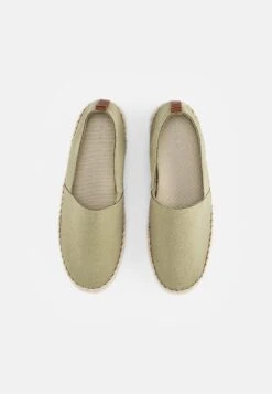 Pier One Rena Espadrille Unisex - Alpargatas - Olive 11 Pier One Rena Espadrille Unisex - Alpargatas - Olive -Pier One 37f61750ec004994b62ae6ddcfad1a43