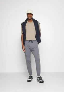 Pier One Pantalones Deportivos - Dark Grey -Pier One 3a219d2c83724bfe8a53af2d64732715