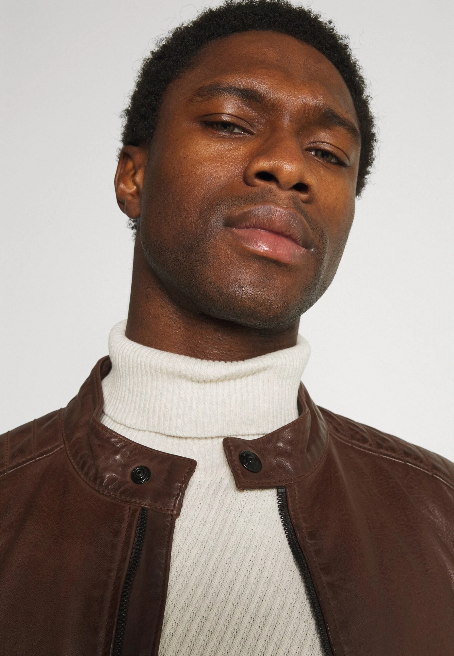 Pier One Jersey De Punto - Off-White 6 Pier One Jersey De Punto - Off-White - Imagen 4