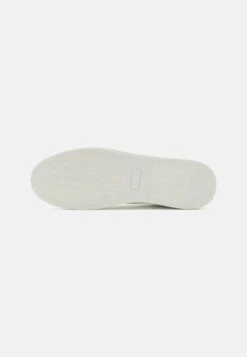 Pier One Zapatillas - White 12 Pier One Zapatillas - White -Pier One 6e26ebd2e02d4898aff55725d93043de