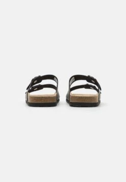 Pier One Leather Unisex - Sandalias Planas - Black -Pier One 78db4dd14a8d4857820f33ef21310d89