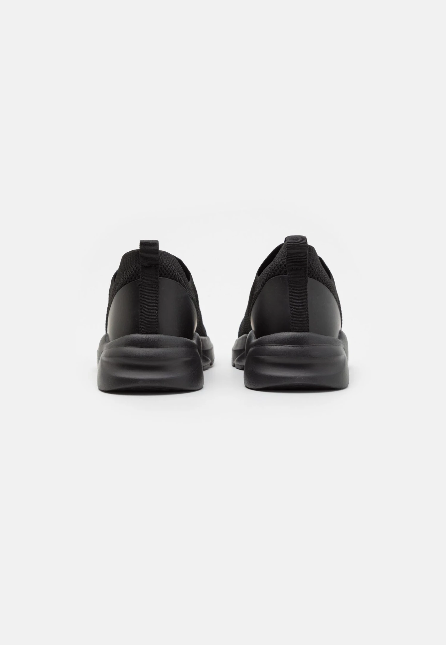 Pier One Unisex - Zapatillas - Black 5 Pier One Unisex - Zapatillas - Black - Imagen 3