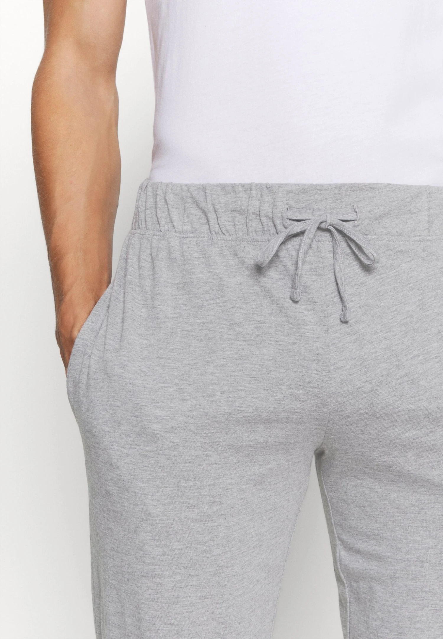 Pier One 2 Pack - Pantalón De Pijama - Mottled Dark Grey/Mottled Grey 9 Pier One 2 Pack - Pantalón De Pijama - Mottled Dark Grey/Mottled Grey - Imagen 7