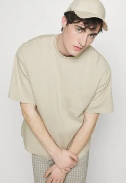 Pier One Camiseta Básica - Beige -Pier One 9ec49de4e17d477cafc4f77aa4f6354c