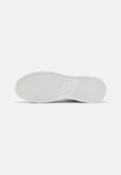 Pier One Unisex - Zapatillas - White 12 Pier One Unisex - Zapatillas - White -Pier One a44841b7759c4f79b83cd5c4d2028754
