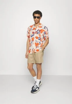 Pier One Shorts - Tan -Pier One a4f033277d5b4a7798f4a6444bfab1d7