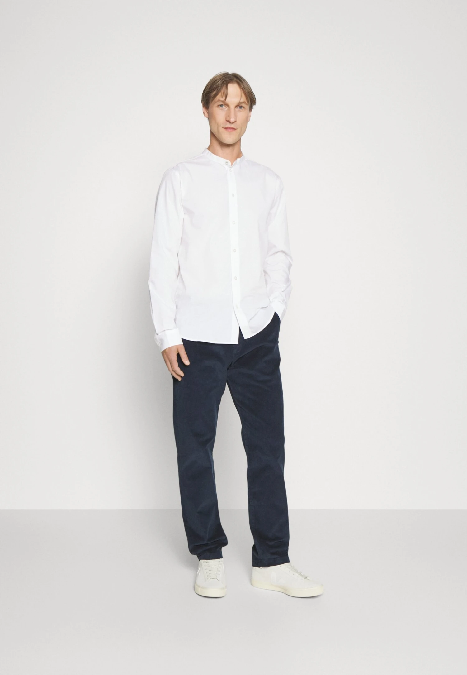 Pier One 2 Pack - Camisa - White/Olive 3 Pier One 2 Pack - Camisa - White/Olive