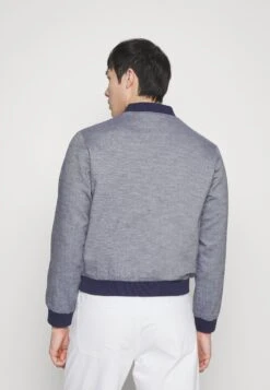 Pier One Chaquetas Bomber - Dark Blue 9 Pier One Chaquetas Bomber - Dark Blue -Pier One b1943f9a2db34e26b563b2036d05ec83