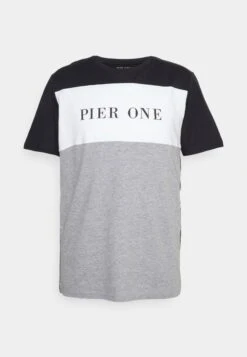 Pier One Camiseta Estampada -Black -Pier One b26a0a9fe2554dc9b06584b4d598f4ec
