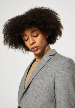 Pier One Americana - Grey -Pier One b7742fdfbb644ae3b4a0eb5b6c9f5604