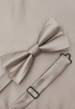 Pier One Set - Pañuelo De Bolsillo - Stone 13 Pier One Set - Pañuelo De Bolsillo - Stone -Pier One c079acf21d984f87a5a118594b813079