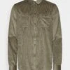 Pier One Corduroy Overshirt - Camisa - Khaki -Pier One c1328894408d43f0ba0d5179b0ddb4ec