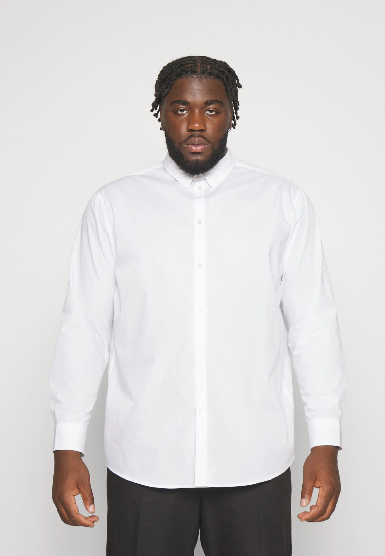 Pier One 2 Pack- Camisa Elegante - White/Light Blue 4 Pier One 2 Pack- Camisa Elegante - White/Light Blue - Imagen 2