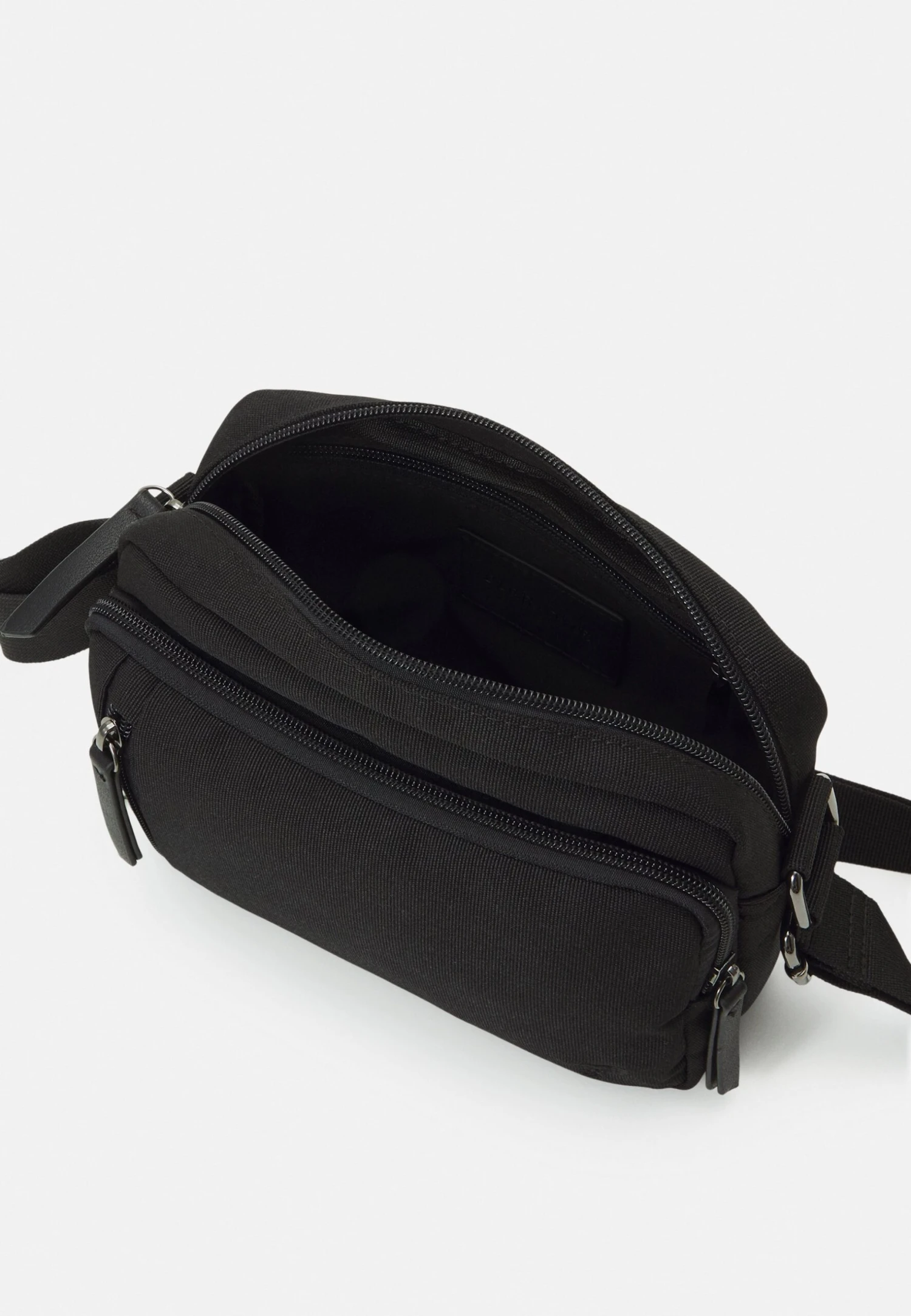 Pier One Bandolera - Black 5 Pier One Bandolera - Black - Imagen 3