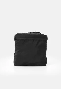 Pier One Travel Compact Backpack Foldable Unisex - Mochila - Black -Pier One f50cd304ce794569b21b901aaee2114e