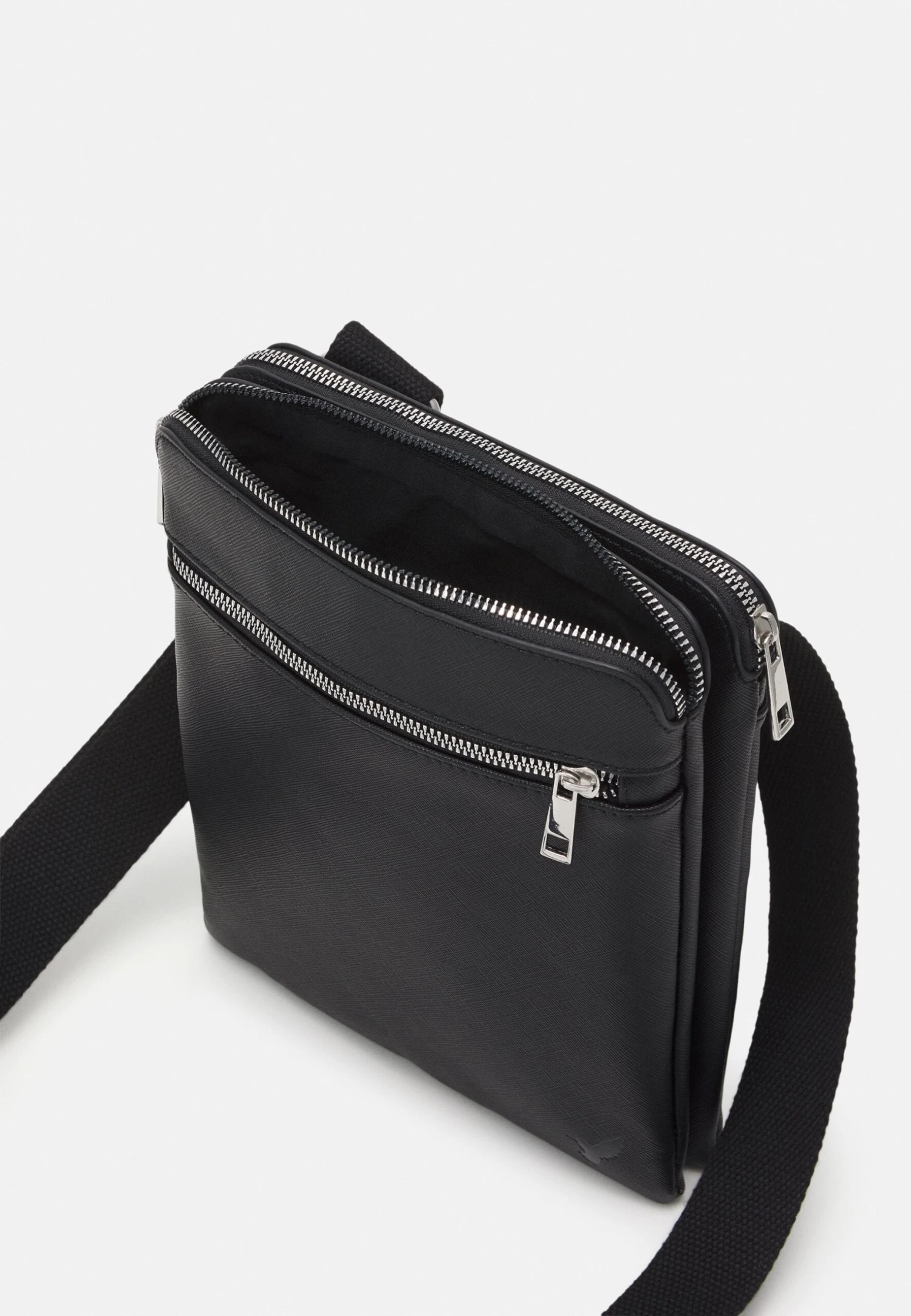 Pier One Bandolera - Black 5 Pier One Bandolera - Black - Imagen 3